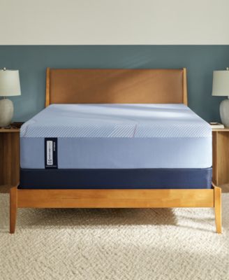 Sealy - Posturepedic Hybrid Edleston 12" Firm Tight Top Mattress Set - California King