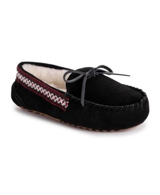 MUK LUKS
