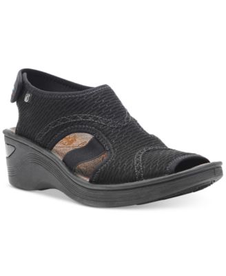 Bzees - Dream Washable Wedge Sandals