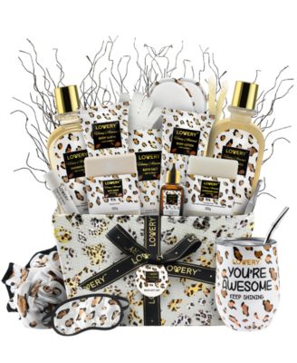Lovery - 21-Pc. Honey Almond Home Spa Body Care Gift Set