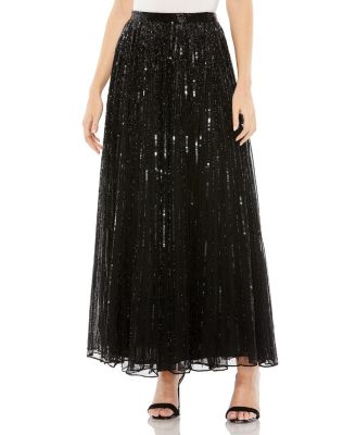 Mac Duggal