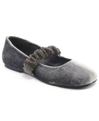 Kenneth Cole Reaction