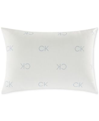 Calvin Klein - Cooling Knit Pillow, Standard/Queen