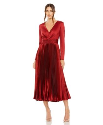 Mac Duggal