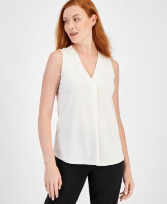Anne Klein - Women's Sleeveless Pleat-Front V-Neck Top