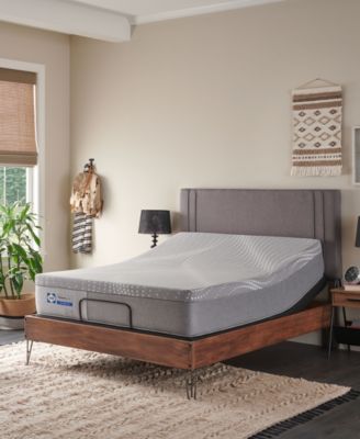 Sealy - Posturepedic Hybrid Paterson 12" Medium Firm Mattress Set- King