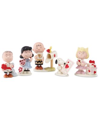 Lenox - Peanuts 5-Piece Hearts Porcelain Figurine Set