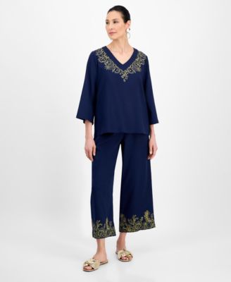 JM Collection - Women's Embroidered Top & Capri Pants